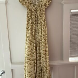 Doen Floral Ashlynn Sunshine Prairie Rose Maxi Dress